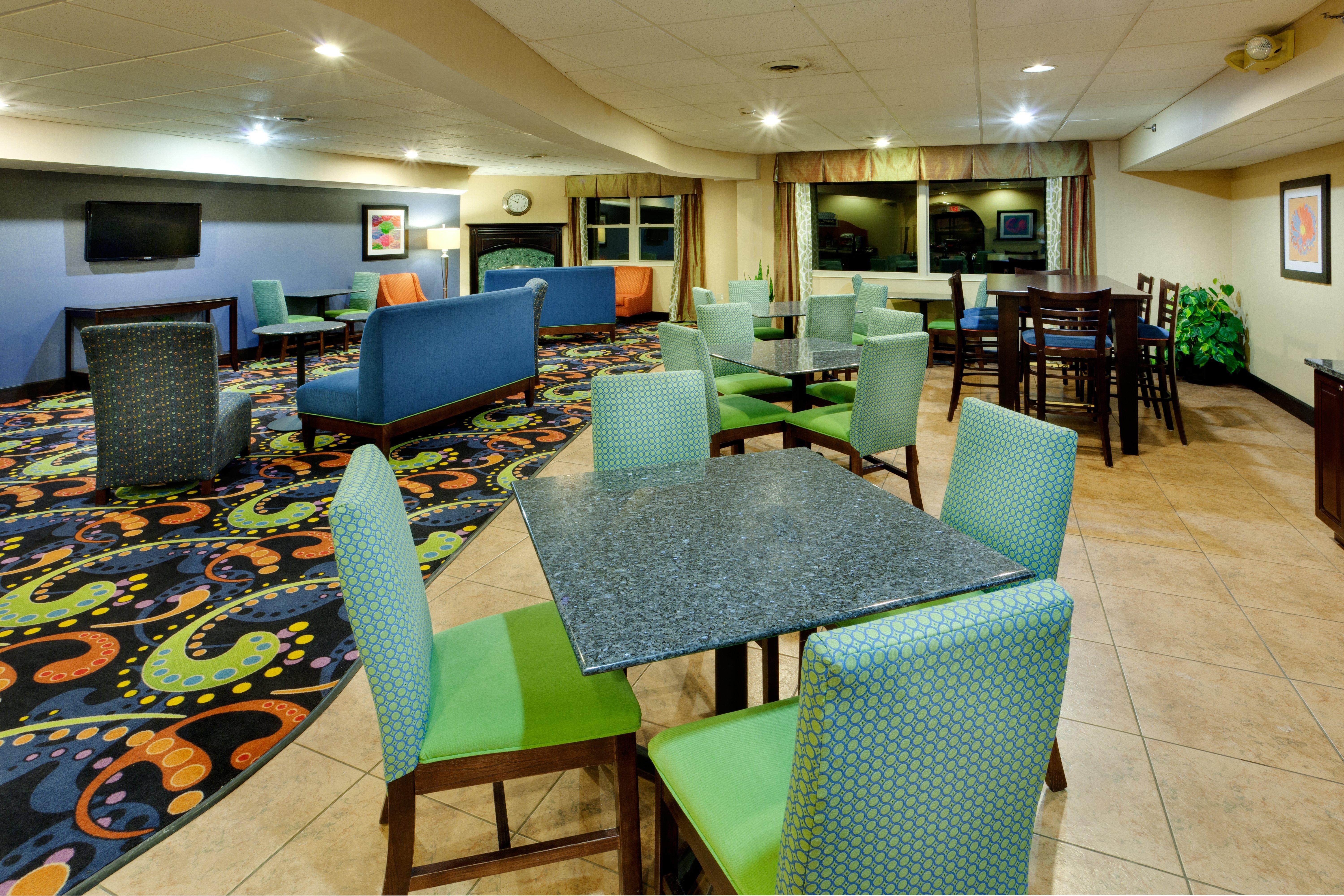 Best Western Owego Inn Экстерьер фото