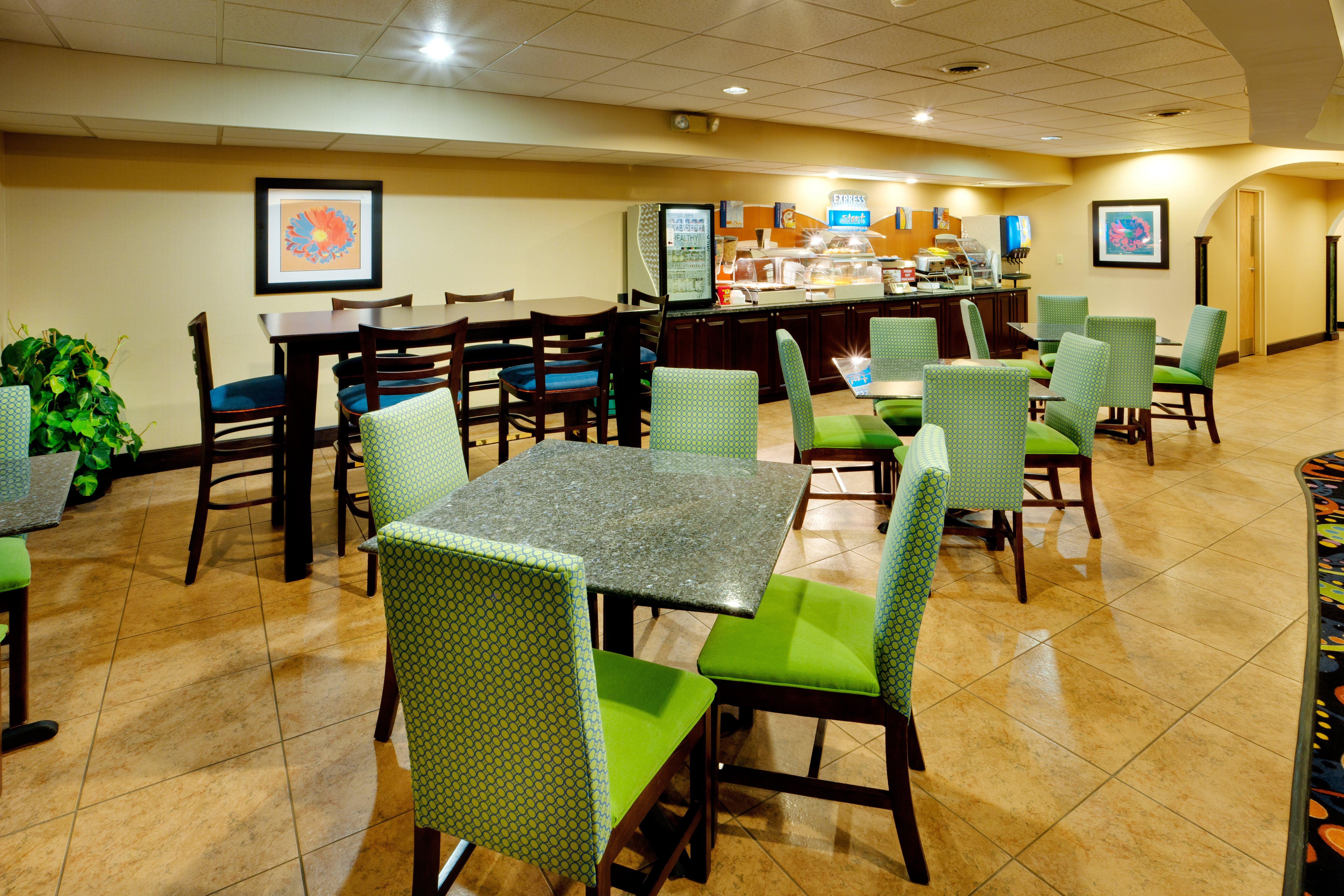 Best Western Owego Inn Экстерьер фото